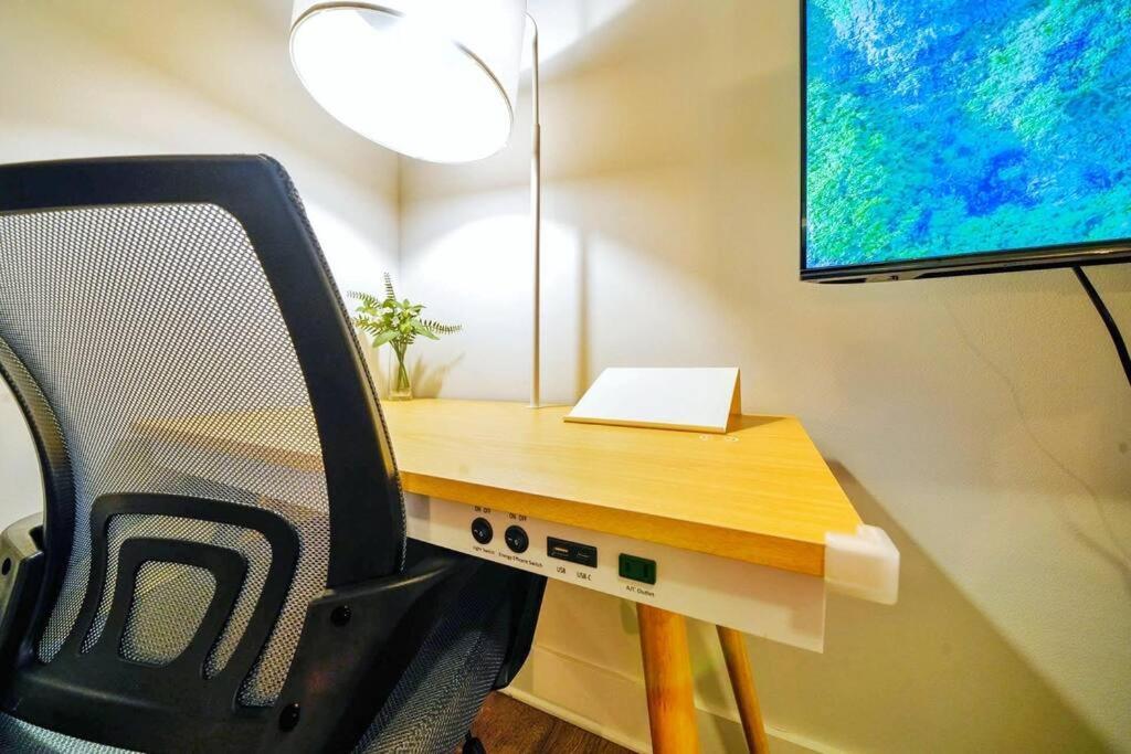 Apartamento New Stylish Getaway- 5 Mil To Uptown/3 Smart Tvs! Charlotte Exterior foto